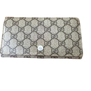 Gucci vintage wallet